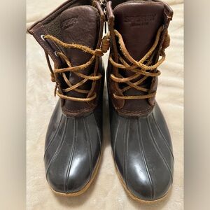 Women’s Sperry  rubber